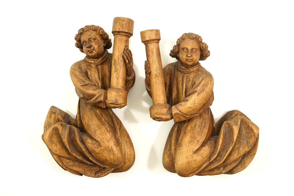 A pair of limewood flying angels with columns, prob. Southern Germany, 15/16th C.