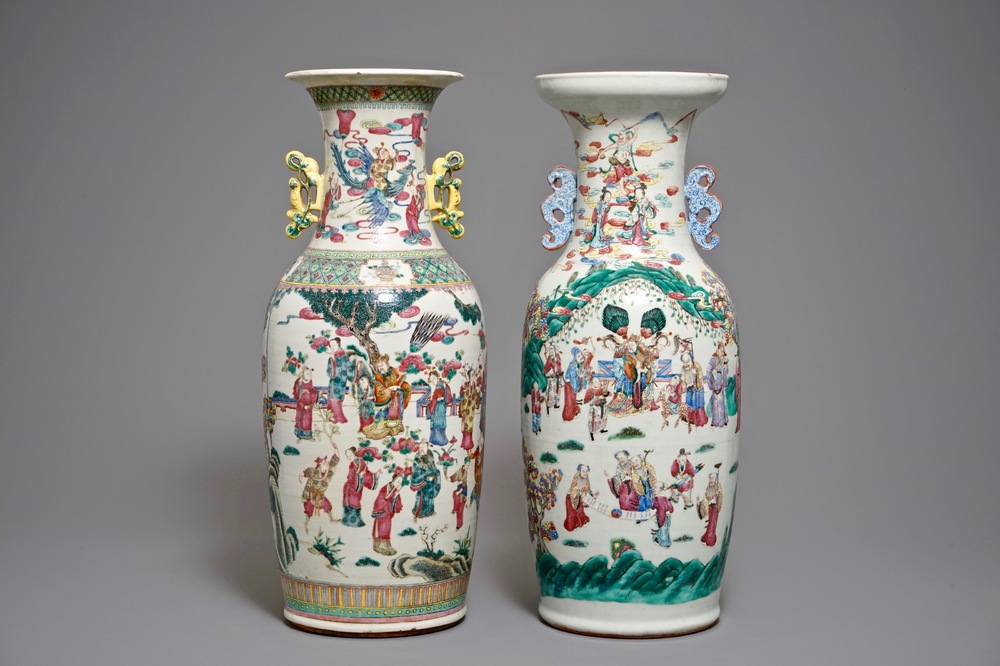 Two large Chinese famille rose vases with circular design, 19th C.