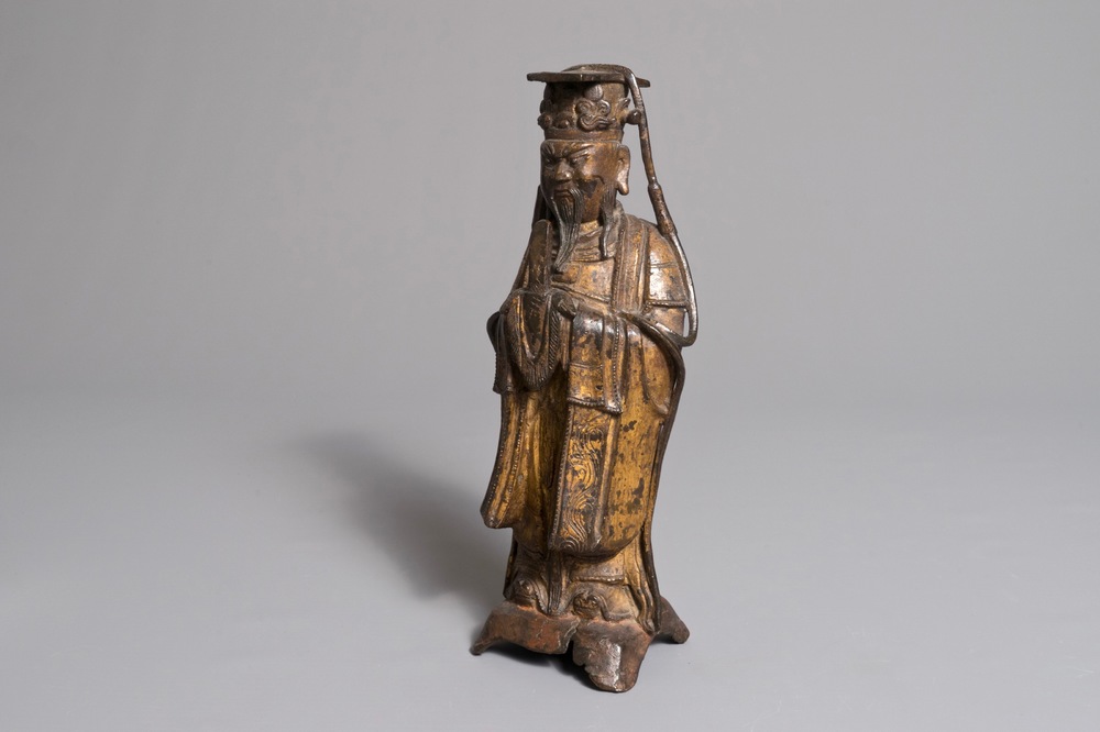 Een Chinese verguld bronzen figuur van Wenchang Wang, Ming