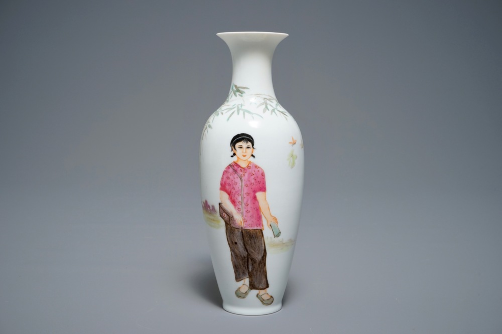 A Chinese famille rose eggshell vase with a Red Cross nurse, Cultural Revolution, 20th C.