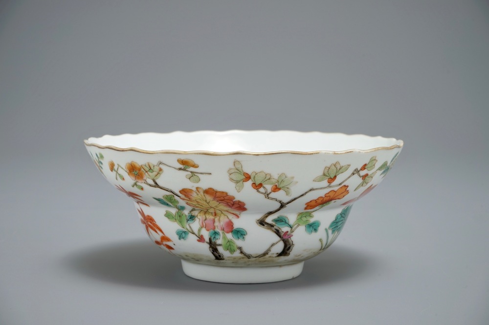 19世纪 道光 五彩花朵瓷碗