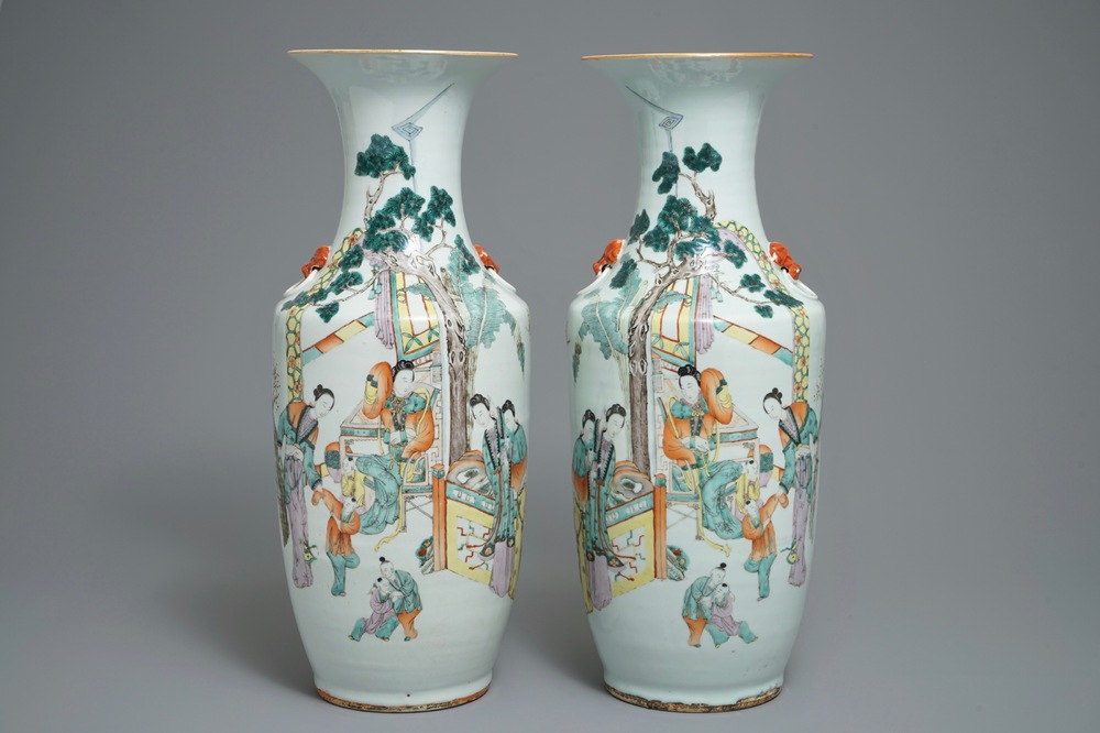 Une paire de vases en porcelaine de Chine qianjiang cai, 19/20&egrave;me