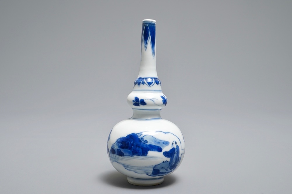 A Chinese blue and white double gourd vase, Kangxi