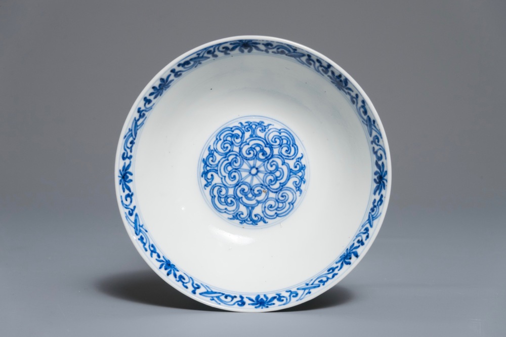 A Chinese blue and white bowl with taoist symbols, Jiajing mark, Kangxi