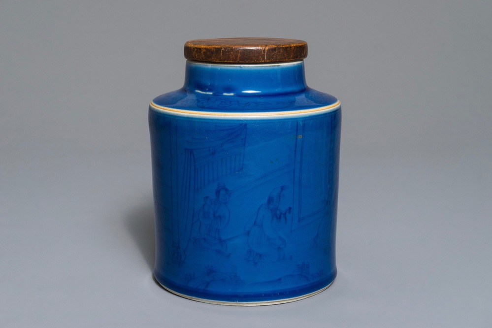 A Chinese monochrome blue tea caddy with underglaze design, Kangxi