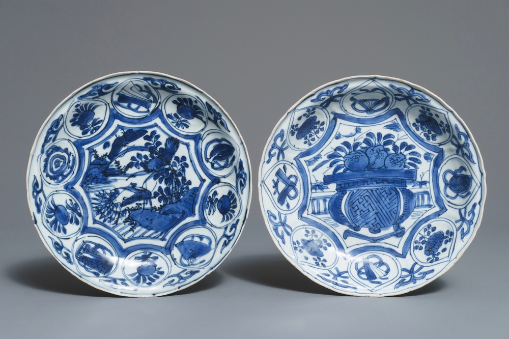 Two Chinese blue and white kraak porcelain plates, Wanli