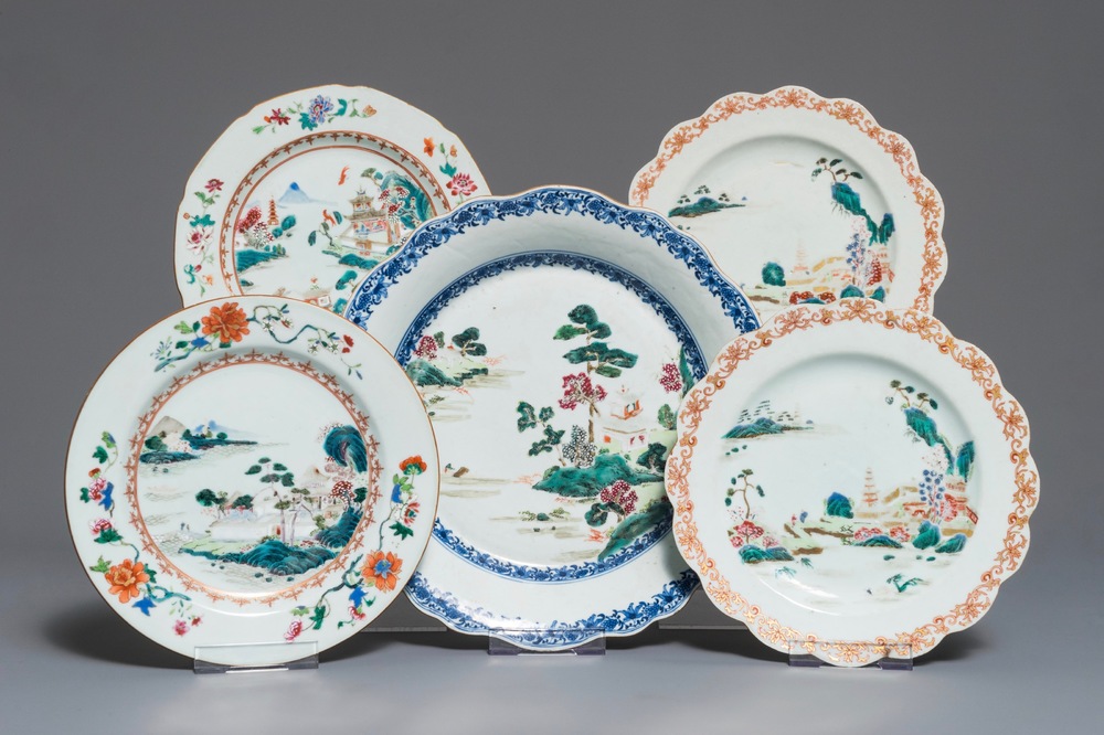 Four Chinese famille rose plates and a charger with landscape designs, Qianlong