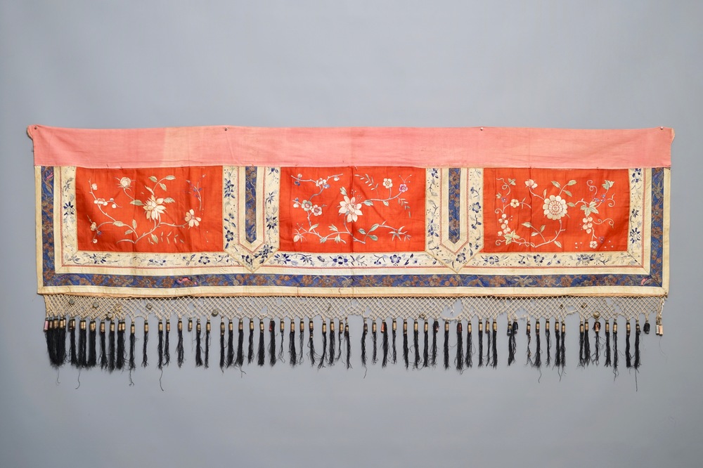 A Chinese embroidered silk altar cloth, 19/20th C.