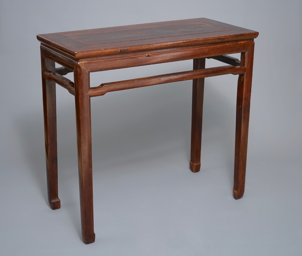 A Chinese huanghuali side table (tiaozhuo), Ming, 17th C.