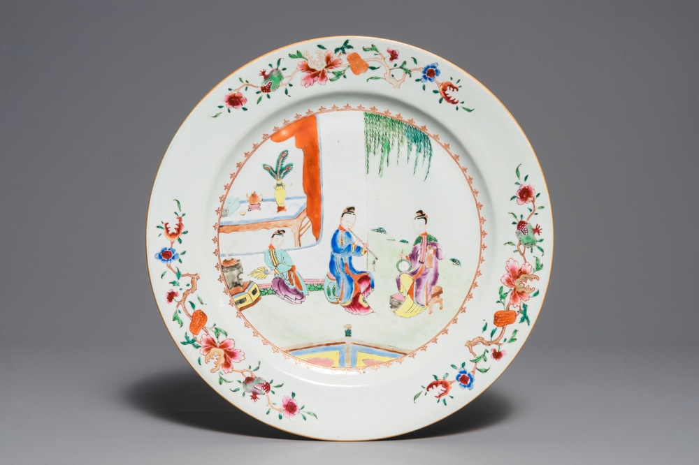 A Chinese famille rose charger with female musicians, Qianlong