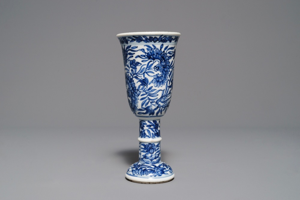 A Chinese blue and white goblet on foot, Kangxi