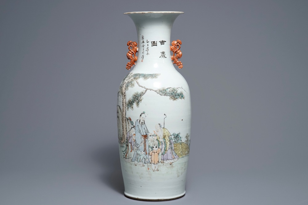 A Chinese qianjiang cai vase with figures in a landscape, 19/20th C.