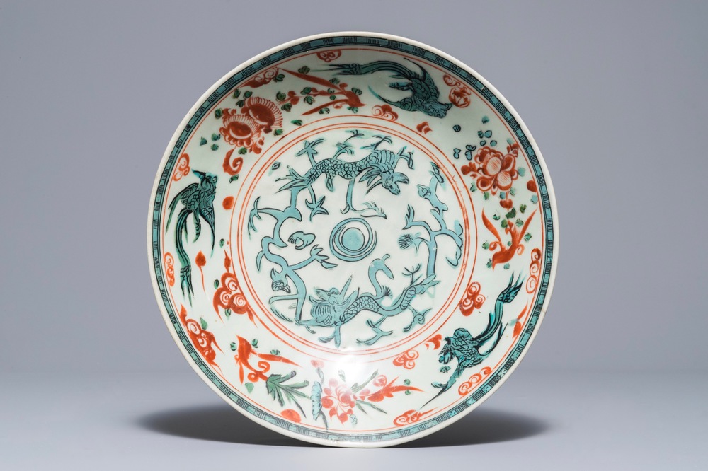 A Chinese polychrome Swatow charger with dragons and phoenixes, Ming