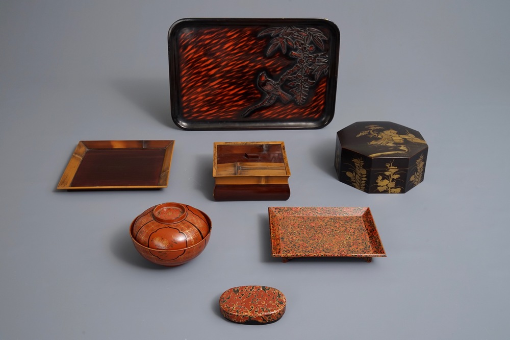 Een collectie divers Japanse lakwerk, Meiji/Showa, 19/20e eeuw