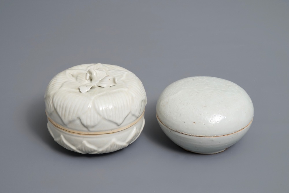 Two Chinese qingbai and blanc de Chine boxes and covers, Song or later