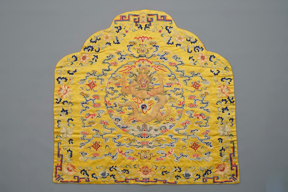 An imperial Chinese embroidered silk gold-thread yellow ground cushion cover, 19th C.