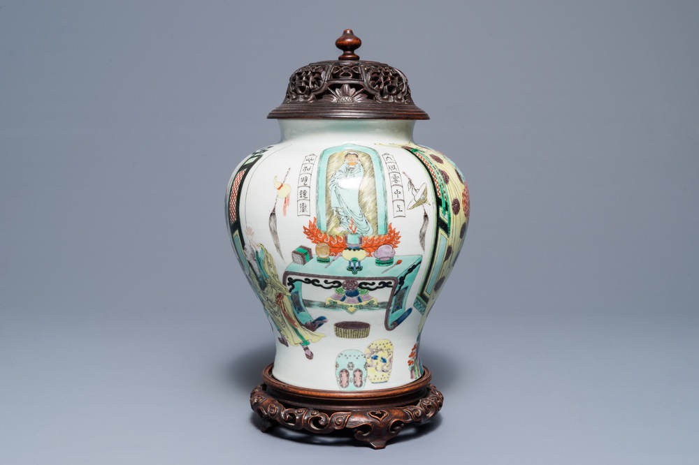 A Chinese famille verte vase with figures in a temple, Kangxi mark, 19th C.