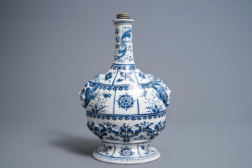 A Dutch Delft blue and white pilgrim's flask, last quarter 17th C.