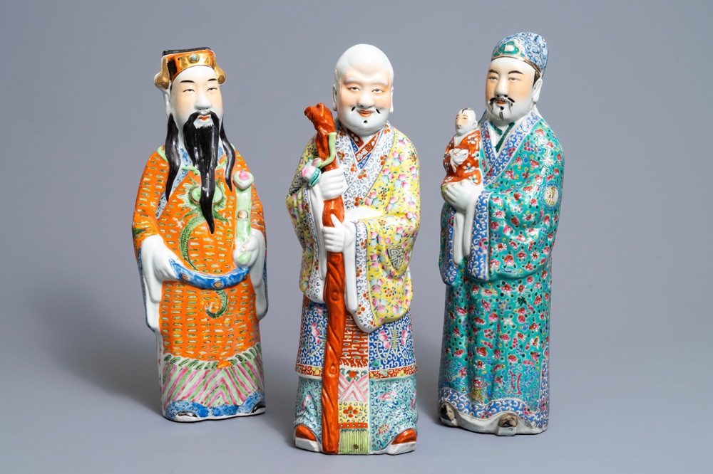 Trois figures des Trois &Eacute;toiles en porcelaine de Chine famille rose, 19/20&egrave;me