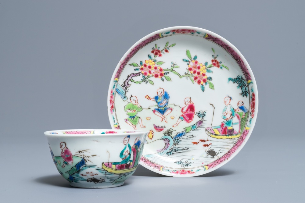 Une tasse et soucoupe en porcelaine de Chine famille rose, Yongzheng