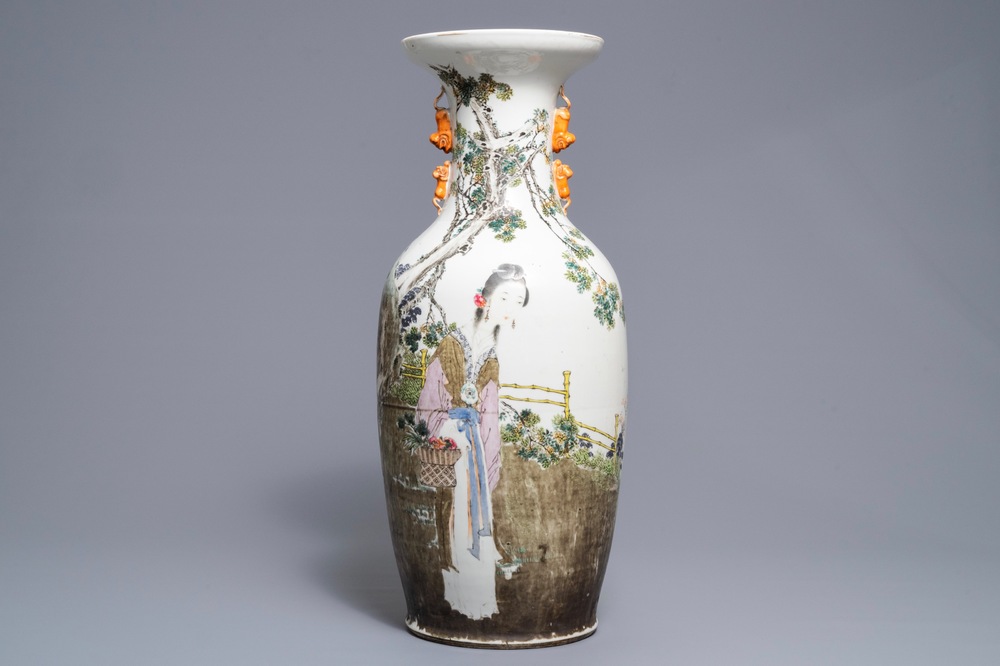 A Chinese qianjiang cai vase with the immortal Lan Caihe, 19th C.