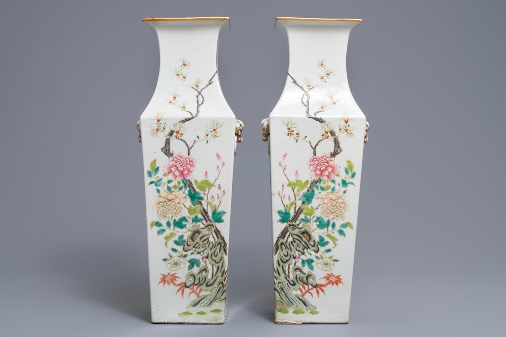 A pair of square Chinese vases with floral design, 19th C.