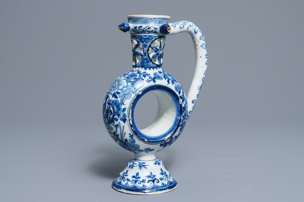 A large Dutch Delft blue and white ring-form puzzle jug, 1st quarter 18th C.