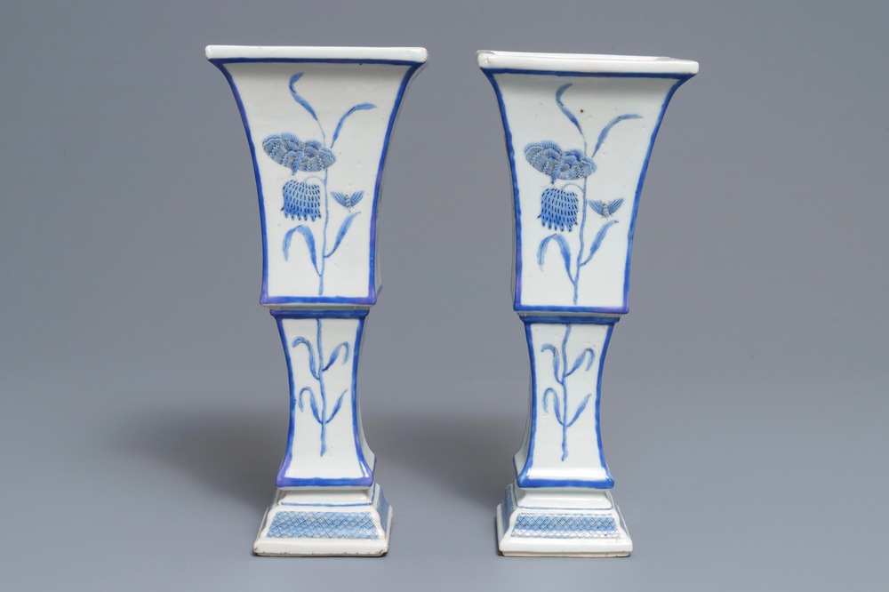 A pair of Chinese blue and white Pronk workshop 'fritillary' vases, Qianlong
