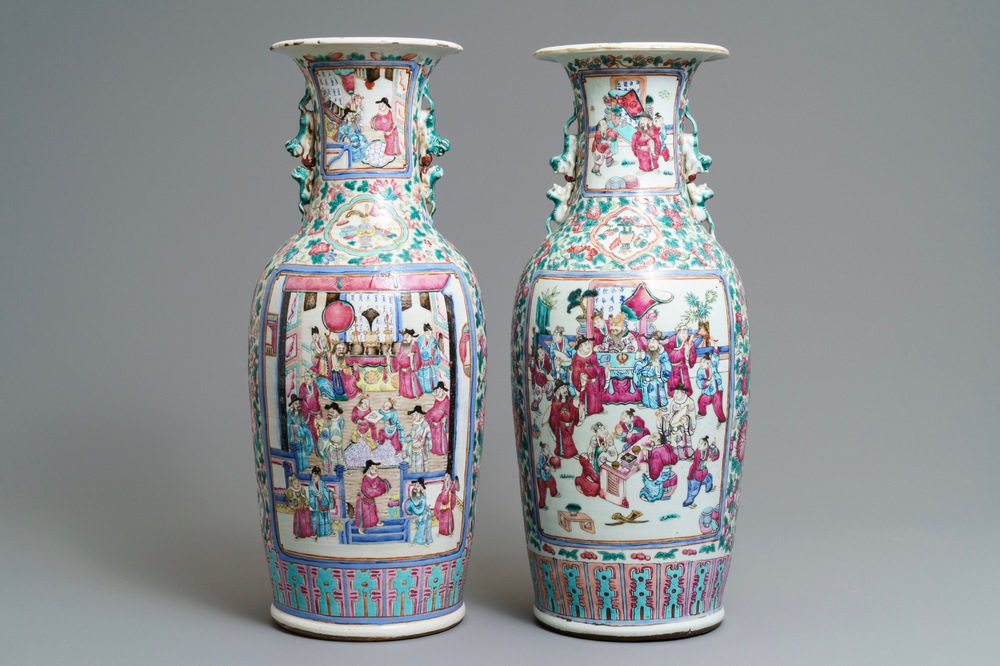Twee Chinese famille rose vazen met hofsc&egrave;nes, 19e eeuw
