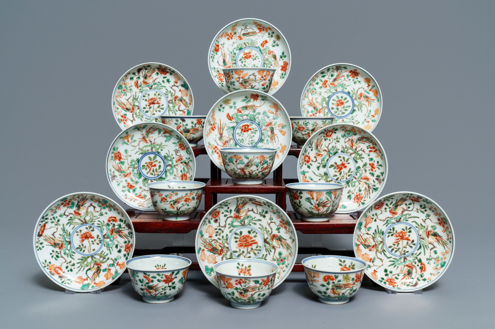 Neuf tasses et soucoupes en porcelaine de Chine famille verte, Kangxi
