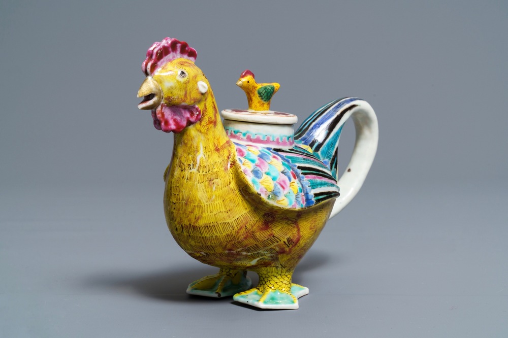 A Chinese famille rose cockerel wine pot and cover, Qianlong