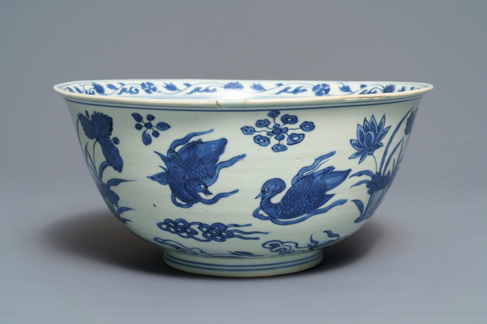 A Chinese blue and white 'mandarin ducks' bowl, Wanli mark and of the period
