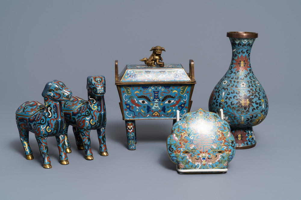 A Chinese cloisonn&eacute; vase, an incense burner, a ruyi panel and a pair of deer, 18th C. and later