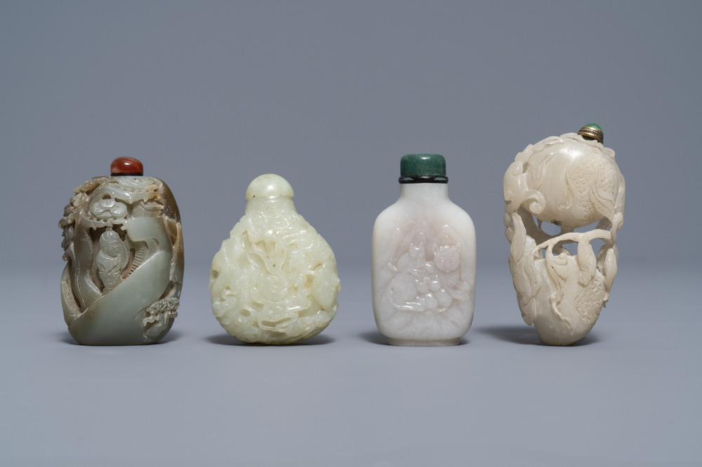 Quatre tabati&egrave;res en jade, Chine, 19/20&egrave;me