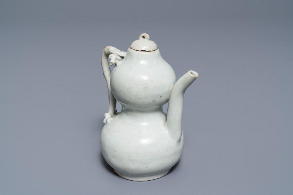 A Chinese qingbai ewer and cover, Yuan