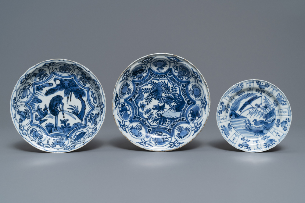 Three Chinese blue and white kraak porcelain plates, Wanli