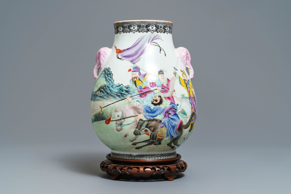 A Chinese famille rose hu vase with warriors on horseback, Qianlong mark, Republic, 20th C.