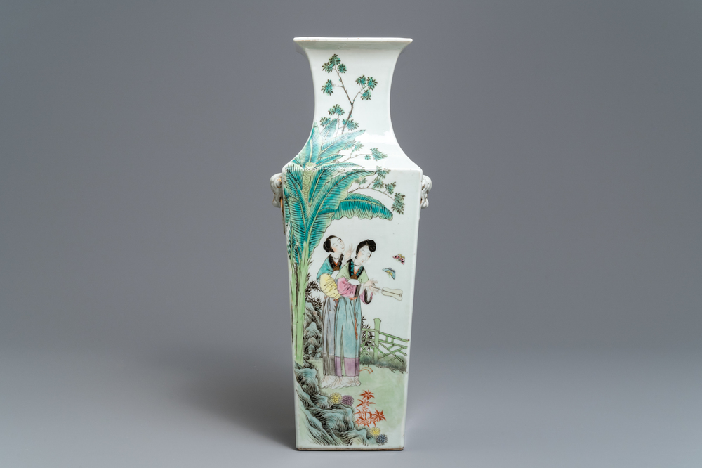 19-20世纪 浅绛彩四方瓶