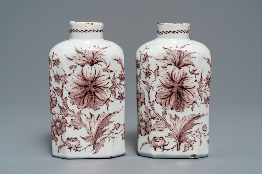 A pair of manganese Dutch Delft tea caddies with floral design, 18th C.