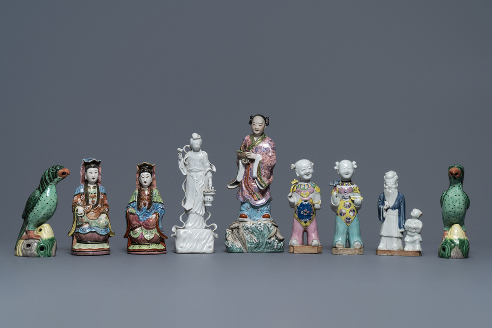 Une collection vari&eacute;e de figures en porcelaine de Chine, 18&egrave;me et apr&egrave;s