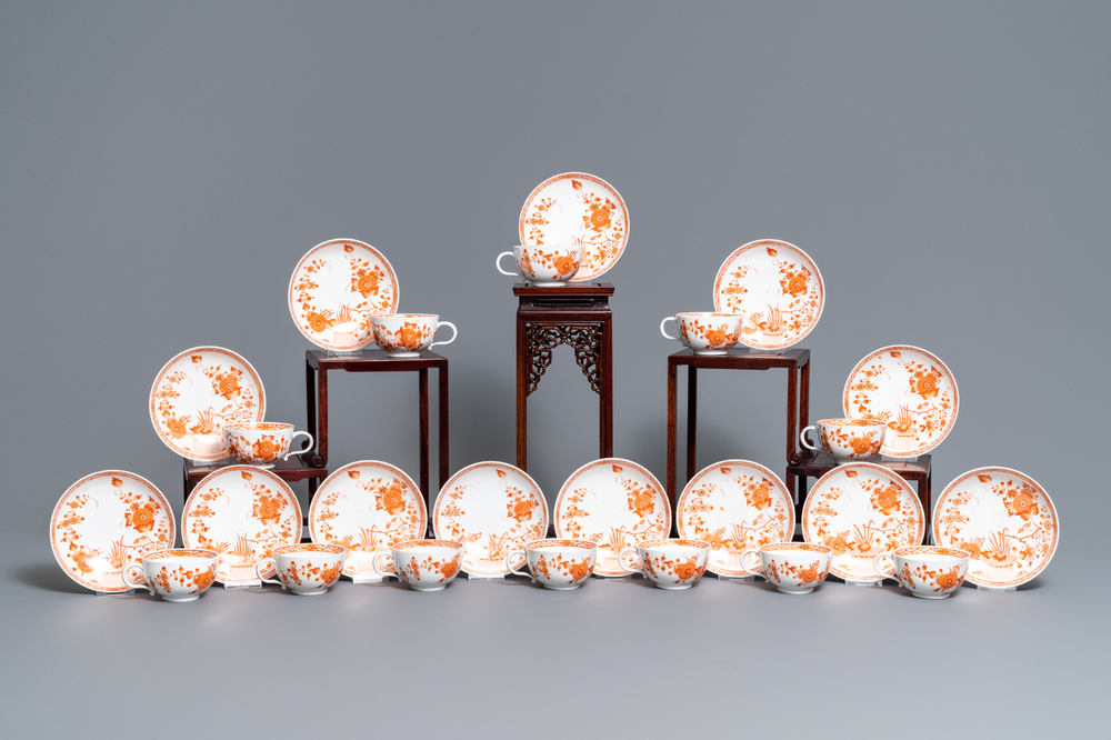 Twaalf Meissen porseleinen koppen en schotels, 18/19e eeuw