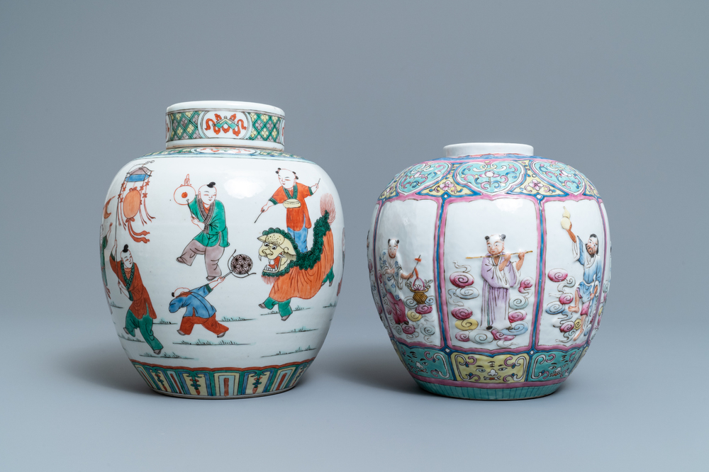 Un pot en porcelaine de Chine famille rose et un pot couvert en famille verte, 19&egrave;me