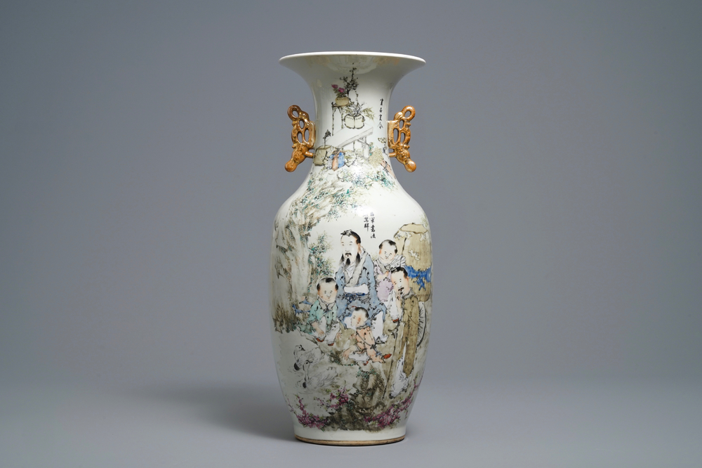 Un vase en porcelaine de Chine qianjiang cai, sign&eacute; pour Ma Qing Yun, 19/20&egrave;me