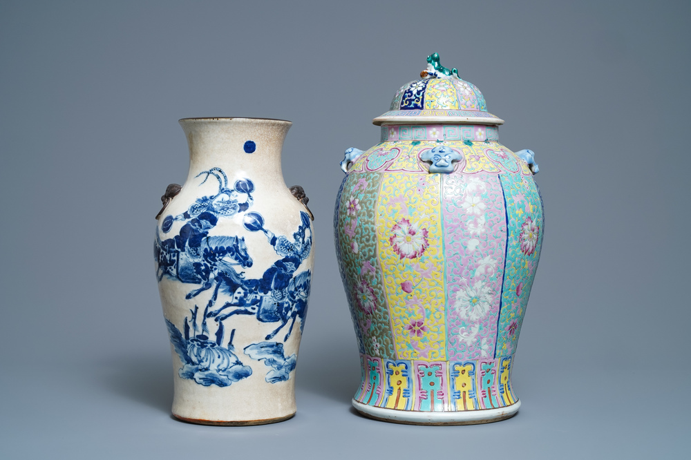 A Chinese famille rose vase with cover and a blue and white crackle-glazed vase, 19th C.