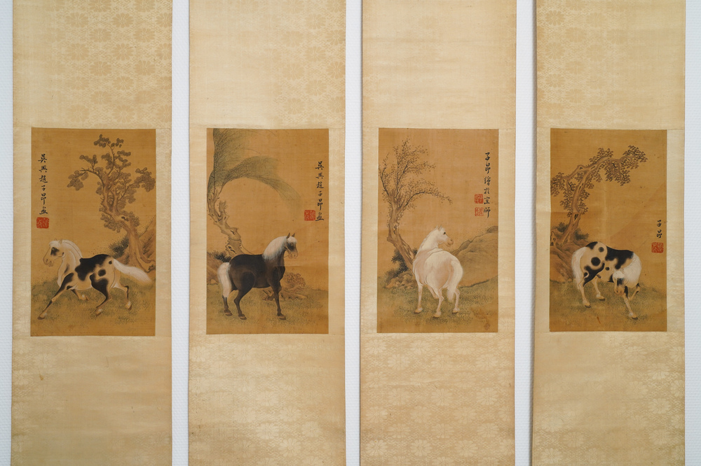 Chinese school, naar Zhao Mengfu (1254-1322), inkt en kleur op zijde, 19/20e eeuw: 'Vier paarden'