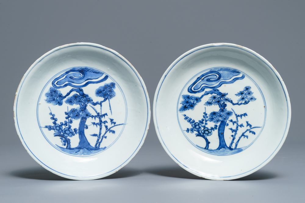 A pair of Chinese blue and white 'Three friends of winter' plates, Chenghua mark, Wanli