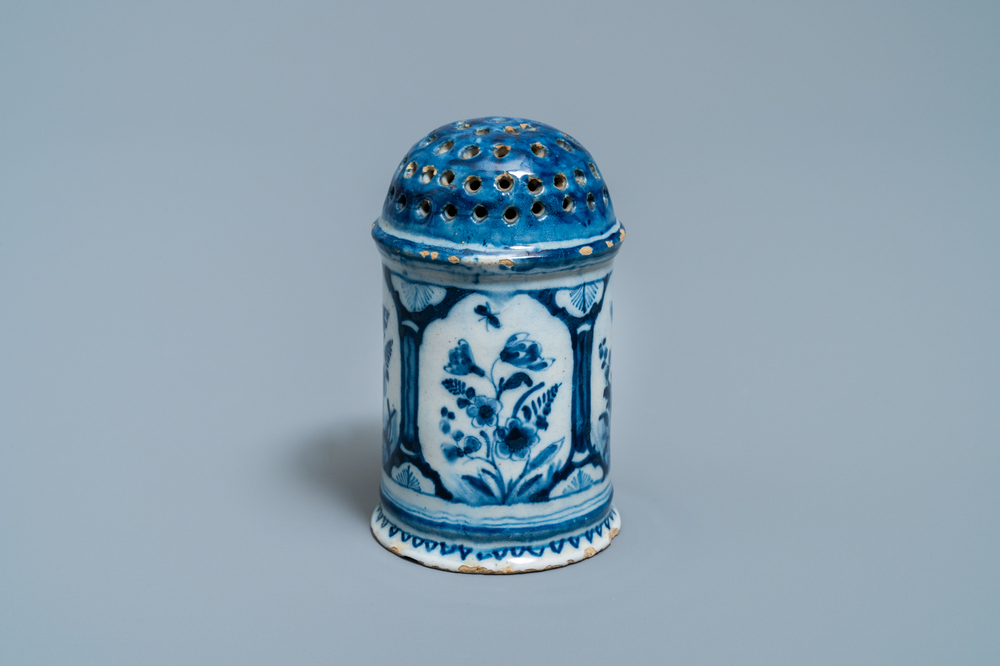 A Dutch Delft blue and white caster, 18th C.