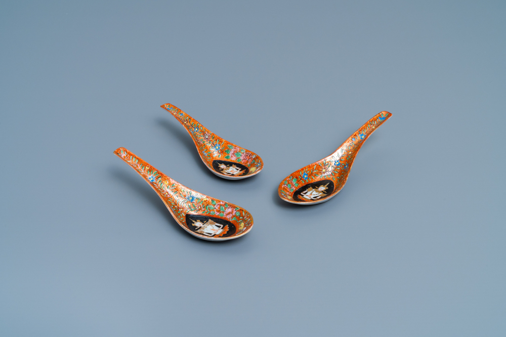 Three Chinese Thai market Bencharong spoons, 19th C.
