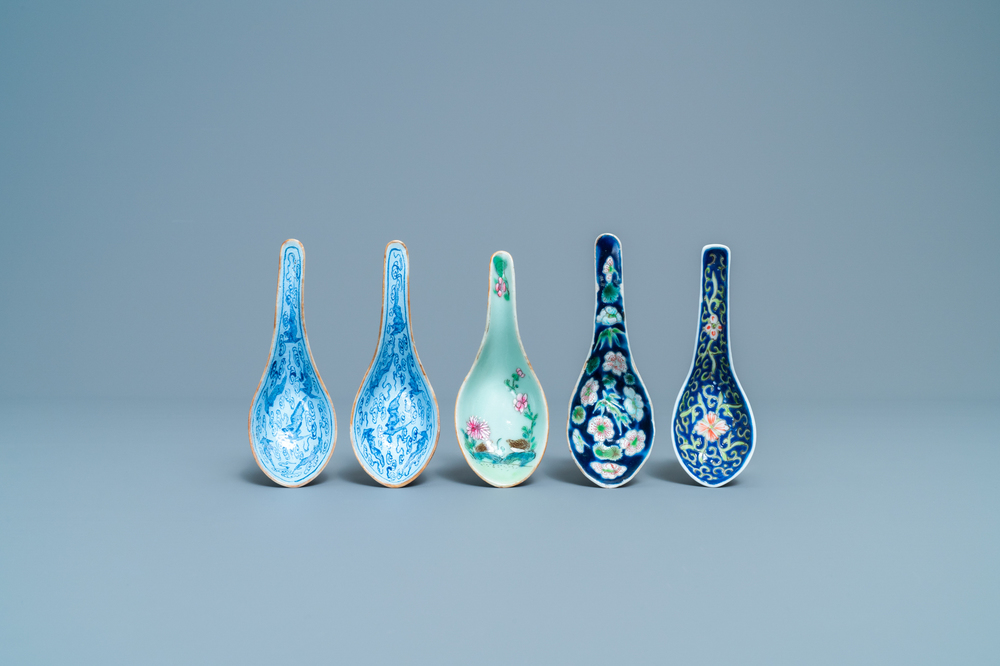 Five Chinese polychrome spoons, 19/20th C.