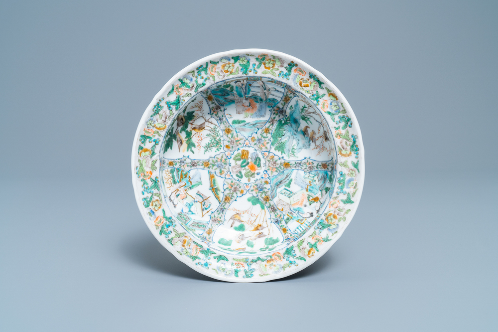 A rare KPM porcelain basin with Cantonese famille verte painting, China and Germany, 19th C.